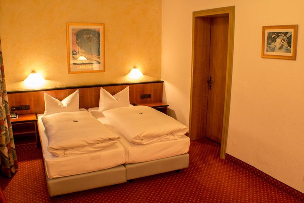 Garni Hotel Schmaus Viechtach Exteriör bild